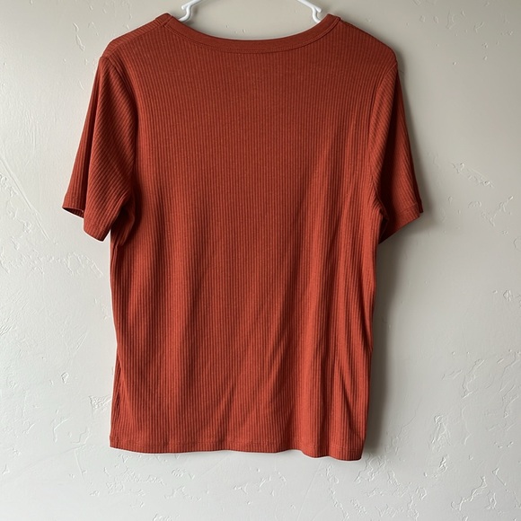 Orange Ribbed Shirt - Picture 3 of 4